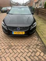 Volvo V60 D6 215pk Plug-in Hybrid 2014 Zwart, Auto's, 1849 kg, Zwart, Particulier, Te koop