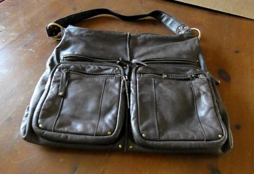 Donkerbruine leren damestas van Esprit, Sieraden, Tassen en Uiterlijk, Tassen | Damestassen, Gebruikt, Handtas, Bruin, Ophalen of Verzenden