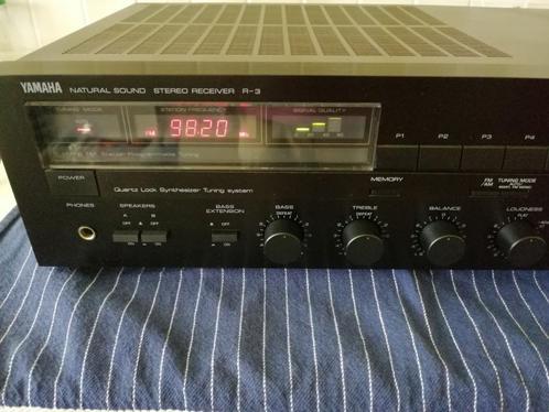 Yamaha R-3 stereo versterker FM receiver phono r 3, Audio, Tv en Foto, Versterkers en Receivers, Gebruikt, Stereo, Minder dan 60 watt