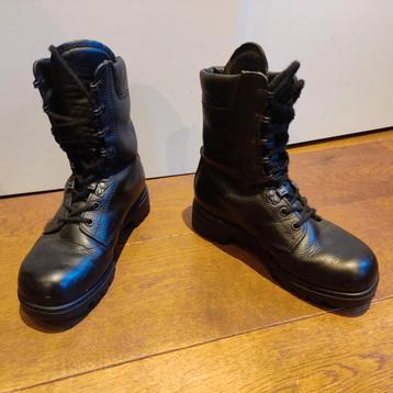 Militaire boots legerkitsen