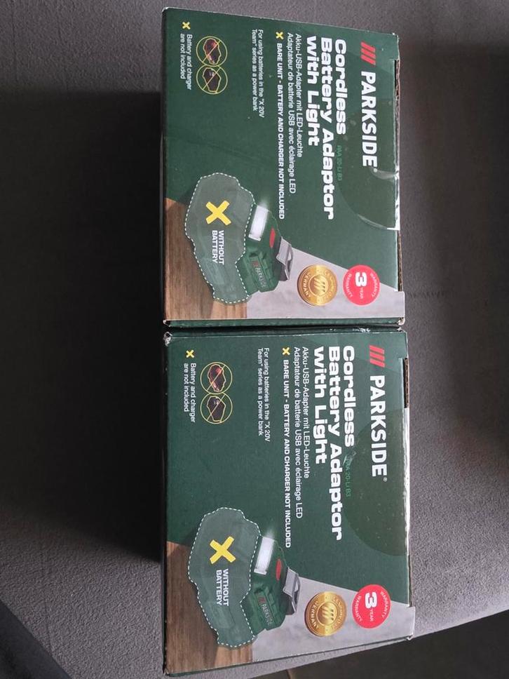 Parkside Accu USB Adapter met Licht - Nieuw!, Doe-het-zelf en Verbouw, Gereedschap | Machine-onderdelen en Toebehoren, Nieuw, Ophalen