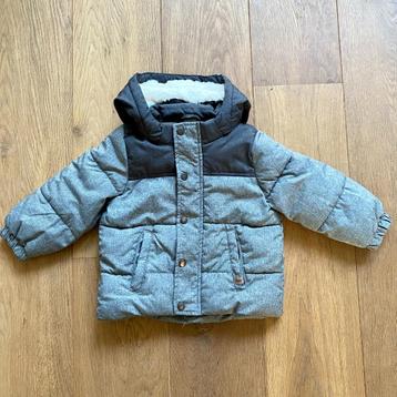 Winterjas H&M grijs met afneembare capuchon- maat 92 beschikbaar voor biedingen