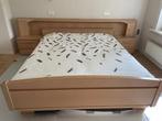 Tweepersoons bed met ombouw en twee nachtkastjes, Huis en Inrichting, Ophalen, Gebruikt, 210 cm, Tweepersoons