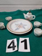 mini servies met bloem roze, Antiek en Kunst, Antiek | Servies compleet, Ophalen of Verzenden
