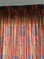 Over gordijnen, Huis en Inrichting, Ophalen, Zo goed als nieuw