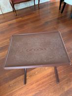 Handig bijzet tafeltje, Huis en Inrichting, Tafels | Bijzettafels, Minder dan 55 cm, Zo goed als nieuw, Rechthoekig, Ophalen