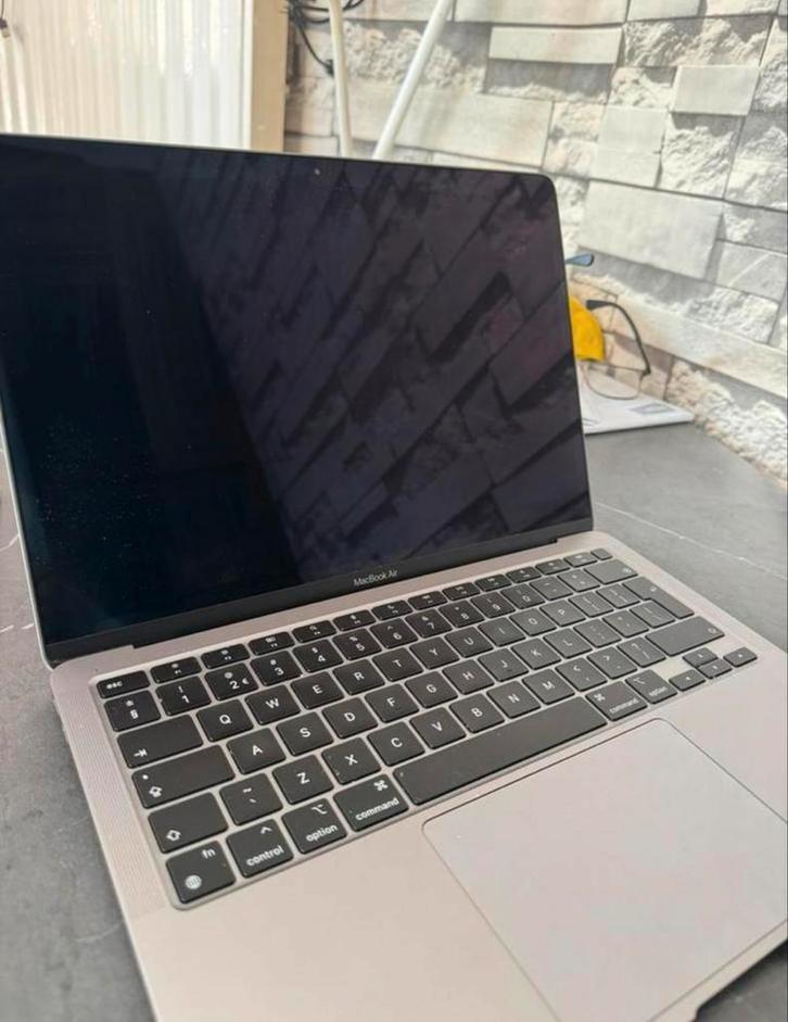 Macbook Air M1 (2021) space grey, Computers en Software, Apple Macbooks, Zo goed als nieuw, MacBook Air, 13 inch, Ophalen of Verzenden