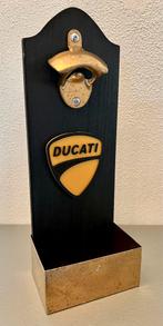 Ducati Flesopener - Mancave Must-Have!, Ophalen of Verzenden, Zo goed als nieuw, Motoren