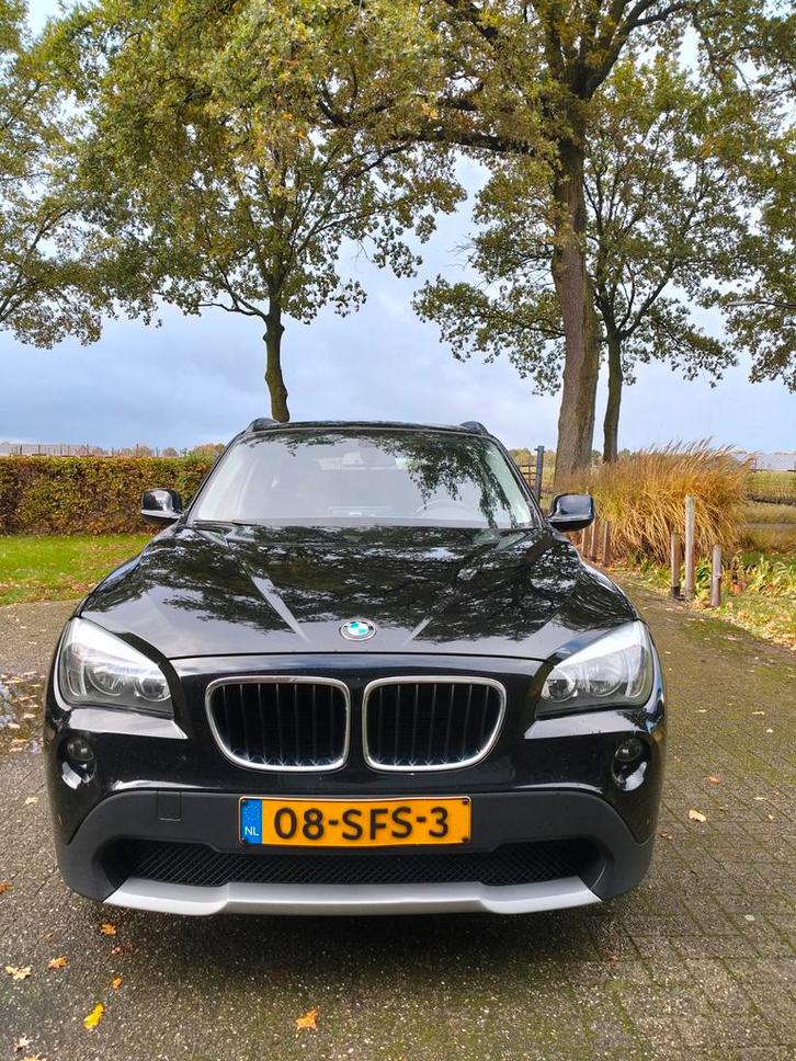 BMW X1 2.0 Sdrive 18I 2011 Zwart, Auto's, BMW, Particulier, X1, ABS, Achteruitrijcamera, Airbags, Airconditioning, Android Auto