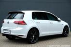 Volkswagen Golf 1.4 TSI GTE | DISCOVER PRO | CAMERA | KEYLES, Stof, Gebruikt, 4 cilinders, 150 pk