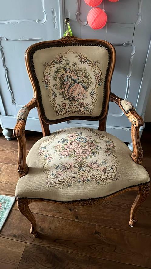 Vintage Versaille stoel zetel hout brocante pastel, Antiek en Kunst, Curiosa en Brocante, Ophalen of Verzenden