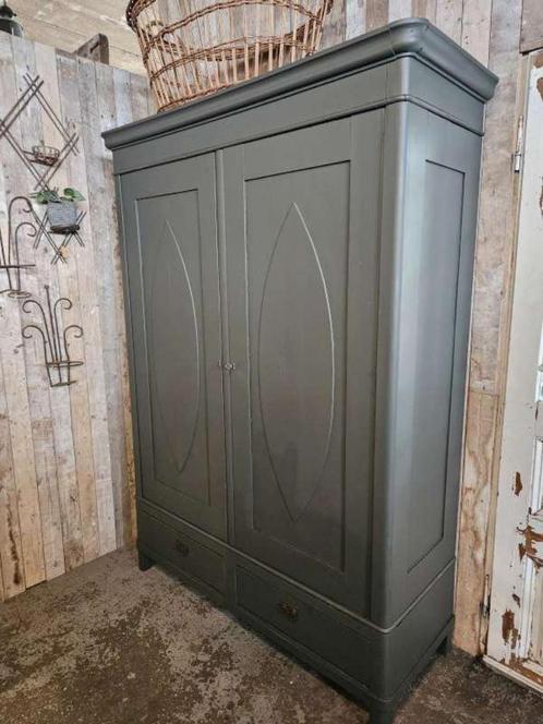 oude franse kast `WOONWINKEL RUSTIEK``, Antiek en Kunst, Antiek | Meubels | Kasten, Ophalen of Verzenden