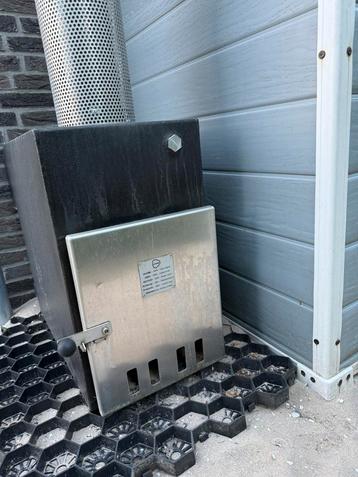 Hottub kachel / houtkachel van Kirami 36 kW, compleet set beschikbaar voor biedingen