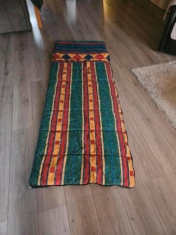 polydaun slaapzak beschikbaar voor biedingen