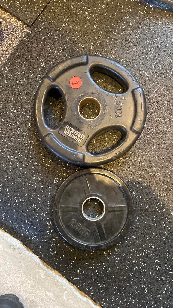 Te koop olympische halterschijven 10kg en 2.5kg, Ophalen, Zo goed als nieuw