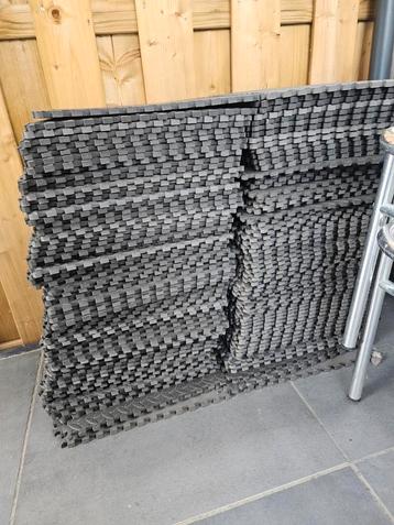 Foamtegels  20 stuks beschikbaar voor biedingen