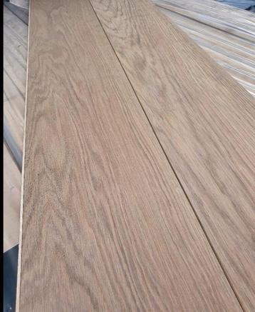 77.6 M2 EIKEN MULTITOP 18 CM BREED GEROOKT EN WIT GEOLIED beschikbaar voor biedingen