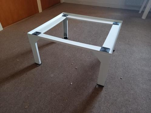 Metalen (koelkast/wasmachine) verhoger (61x55x30), Witgoed en Apparatuur, Onderdelen en Toebehoren, Nieuw, Ophalen of Verzenden