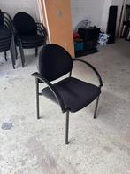 10 nette zwarte stapelbare stoelen – comfortabel en stevig, Huis en Inrichting, Stoelen, Ophalen, Kunststof, Zwart, Zo goed als nieuw