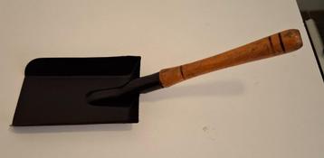 antieke kolenschop kolenschep beschikbaar voor biedingen