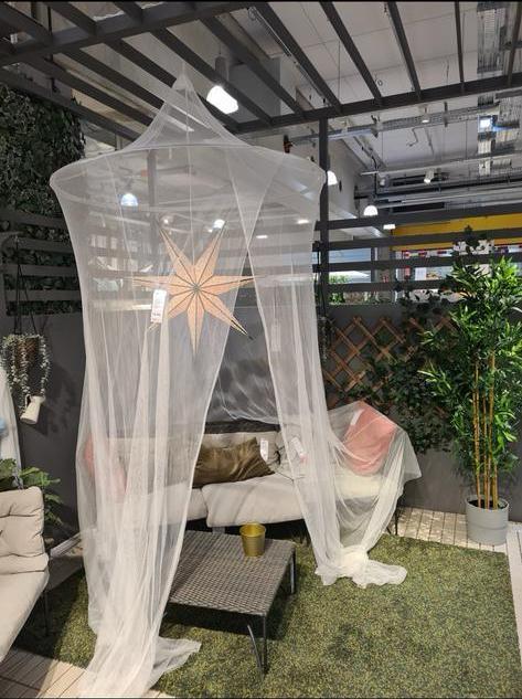 Grote Ikea SOLIG klamboe wit.  300cm hoog -150cm dia.    d, Huis en Inrichting, Stoffering | Gordijnen en Lamellen, Nieuw, 200 cm of meer