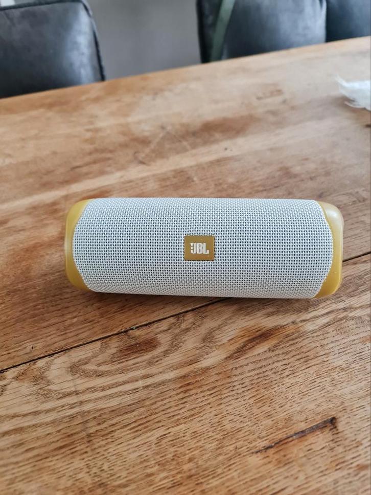 JBL Flip 5 Tomorrowland Edition/limited edition - Wit/Goud, Audio, Tv en Foto, Luidsprekers, Gebruikt, Overige typen, Minder dan 60 watt