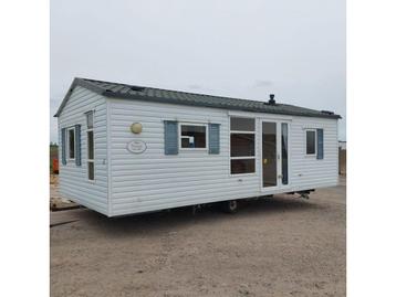 Compacte middenkamer chalet 7,5 x 3,7 meter beschikbaar voor biedingen