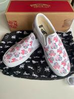 Vans Off the Wall Disney 100, Kleding | Dames, Schoenen, Wit, Nieuw, Ophalen of Verzenden, Sneakers of Gympen