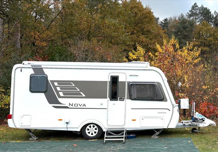 Eriba Nova Luxus Line 465 - Topstaat met veel opties!, Caravans en Kamperen, Caravans, Particulier, tot en met 4, 1250 - 1500 kg