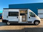 Mooie Fiat Ducato L3H2 camper met frisse indeling, Buscamper of Camperbus, Fiat, Tot en met 2, Treinzit