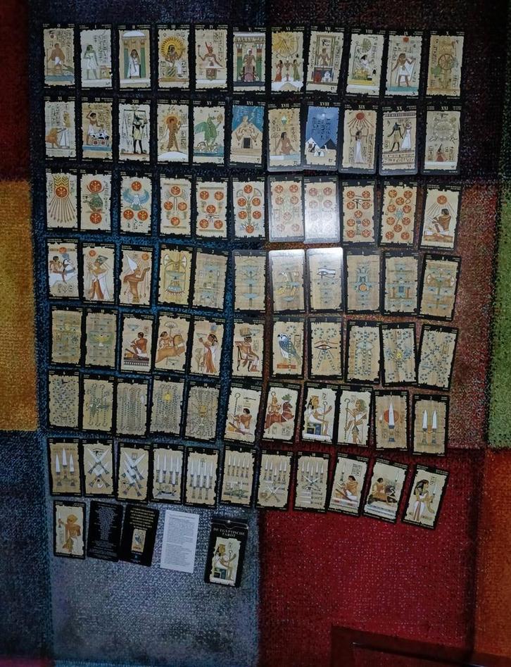 Egyptische Tarot Kaarten - Compleet!, Boeken, Esoterie en Spiritualiteit, Zo goed als nieuw, Tarot of Kaarten leggen, Ophalen of Verzenden