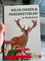 Wilde dieren & paddenstoelen boek, Boeken, Natuur, Ophalen of Verzenden, Zo goed als nieuw, Natuur algemeen