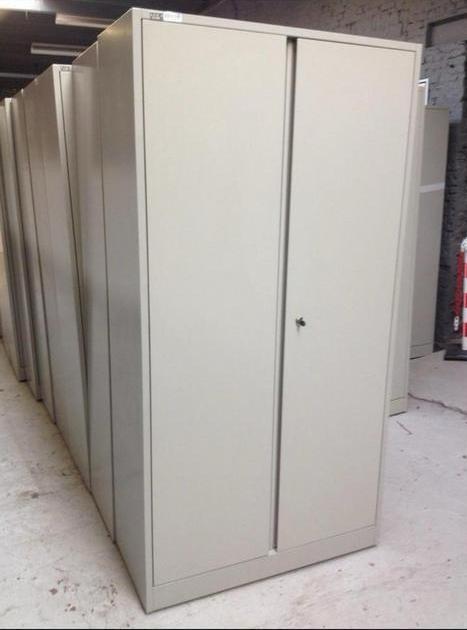 VERKOCHT  2x archiefkast Triumph - 2 deuren 200x95x50, Huis en Inrichting, Kasten | Roldeurkasten en Archiefkasten, Gebruikt, 200 cm of meer