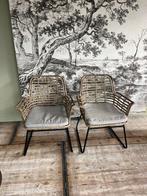 Twee rotan stoelen voor veranda/tuin, Ophalen, Gebruikt, Twee, Bruin