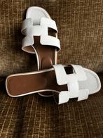 Hermes Slippers Maat 39 - Super Kwaliteit!, Kleding | Dames, Schoenen, Wit, Nieuw, Hermes, Ophalen