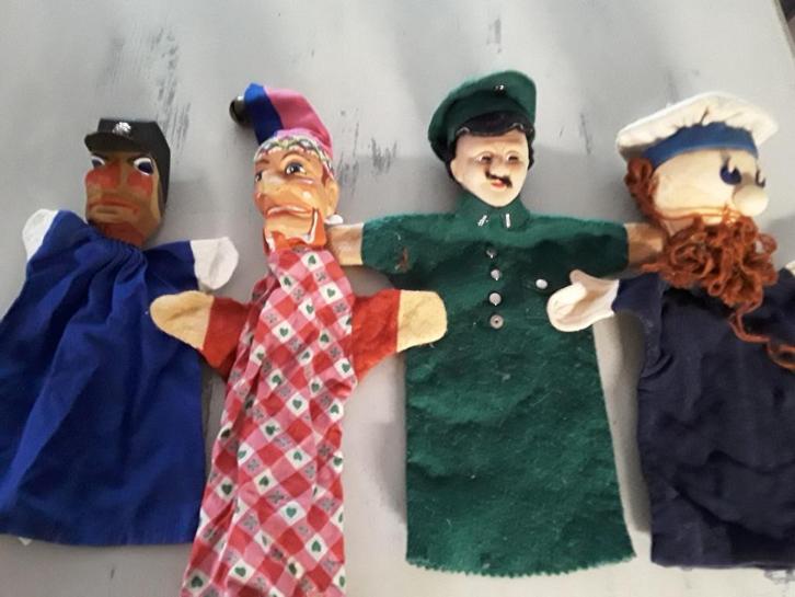 oude poppenkastpoppen. poppenkast poppen met houten hoofd, Antiek en Kunst, Antiek | Speelgoed, Ophalen of Verzenden