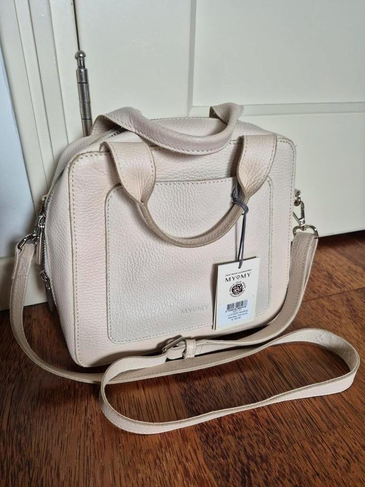 Mooie Myomy handtas leer offwhite, Sieraden, Tassen en Uiterlijk, Tassen | Schoudertassen, Nieuw, Overige merken, Wit, Leer, Ophalen of Verzenden