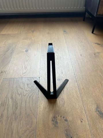 Trust headset stand beschikbaar voor biedingen