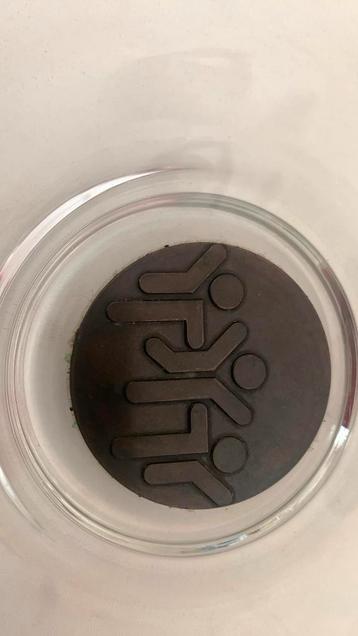 Glazen Schaal Nieuw Design ,25 cm doorsnee beschikbaar voor biedingen