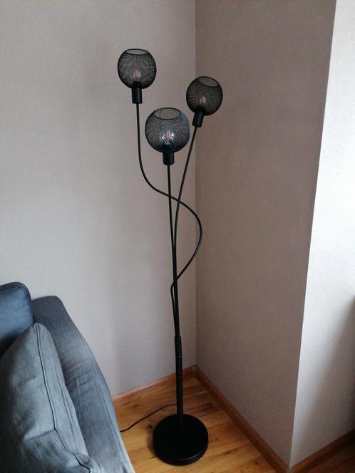 EGLO vloerlamp Wrington 1 zwart, Huis en Inrichting, Lampen | Vloerlampen, Zo goed als nieuw, 100 tot 150 cm, Metaal, Ophalen
