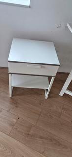 Wit IKEA nachtkastje, Ophalen, Zo goed als nieuw, Hout, Minder dan 45 cm