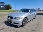 BMW 3-Serie 318i Touring 2007 Grijs, Auto's, BMW, 13 km/l, 4 cilinders, Handgeschakeld, Grijs