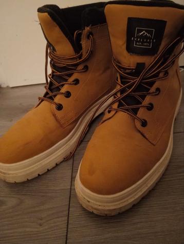 Stoere mannen boots beschikbaar voor biedingen