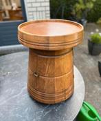 Antieke dranktafel met deurtje, Huis en Inrichting, Minder dan 55 cm, Gebruikt, Rond, Hout