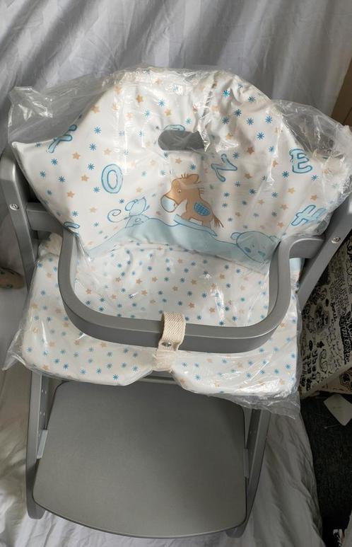 Nieuwe kinderstoel First Baby Safety Zilverkleurig Tripp, Kinderen en Baby's, Kinderstoelen, Ophalen