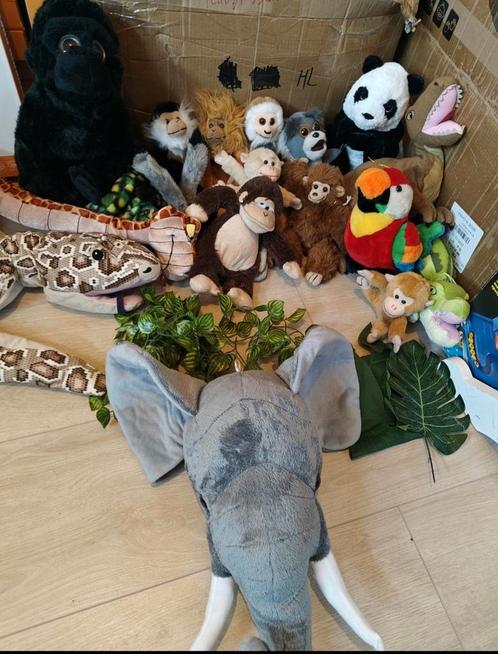 Grote collectie jungle knuffels apen, slangen, panda, Kinderen en Baby's, Kinderkamer | Inrichting en Decoratie, Zo goed als nieuw