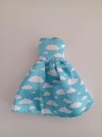 Kleding voor Poppen kleiner dan een Barbie (2) 17 foto's, Ophalen of Verzenden, Gebruikt, Kleertjes