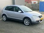 Volkswagen Polo 1.4-16V Cross, Auto's, Volkswagen, Voorwielaandrijving, 15 km/l, 49 €/maand, Origineel Nederlands