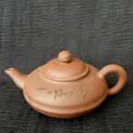 Vintage Chinese kleine Yixing theepot, Antiek en Kunst, Antiek | Keramiek en Aardewerk, Ophalen of Verzenden