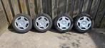 Stalen velgen + Goodyear winterbanden, 15 inch, Velg(en), Gebruikt, Ophalen of Verzenden